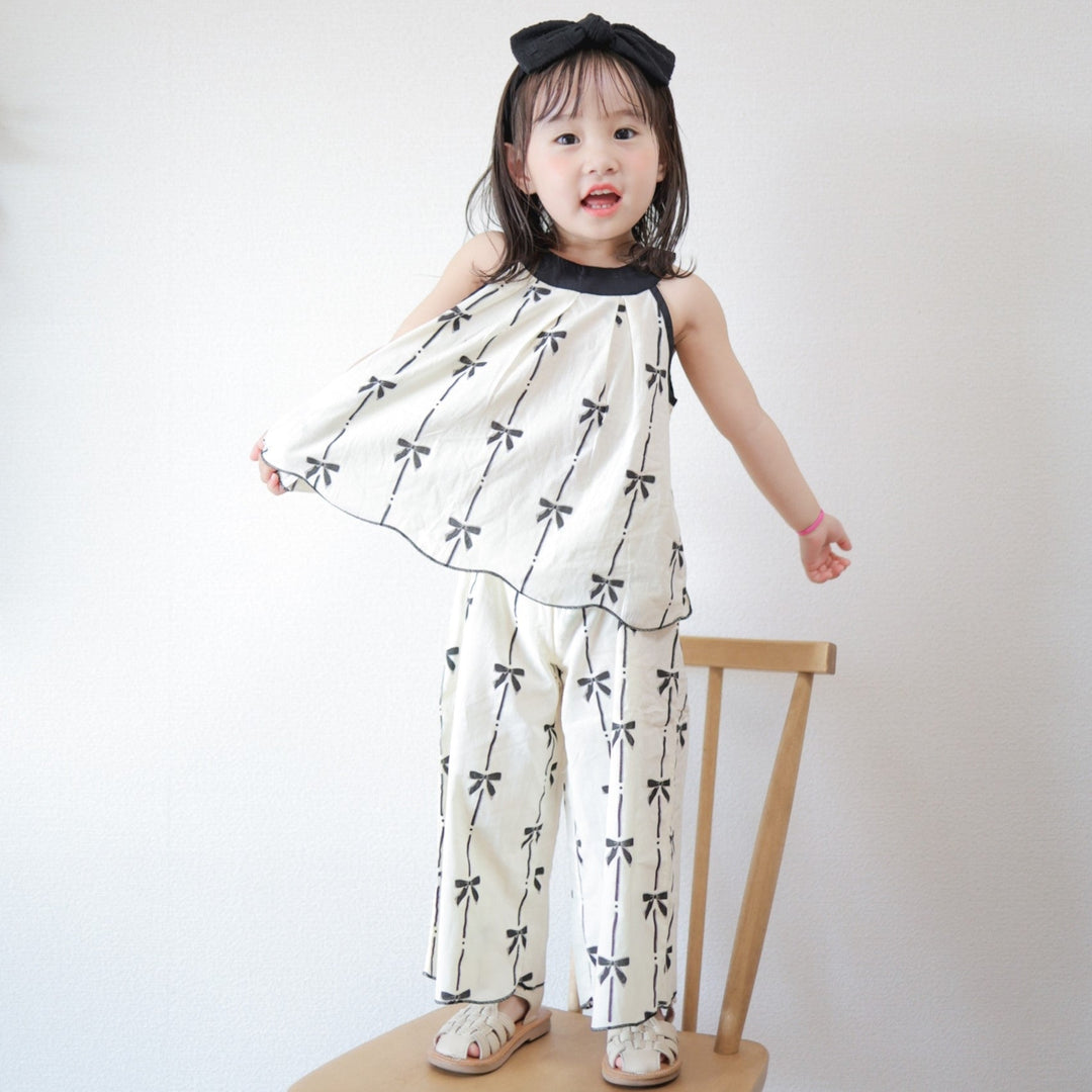 さらっと着て、おしゃれ完成！リボン柄の上品セットアップ🎀