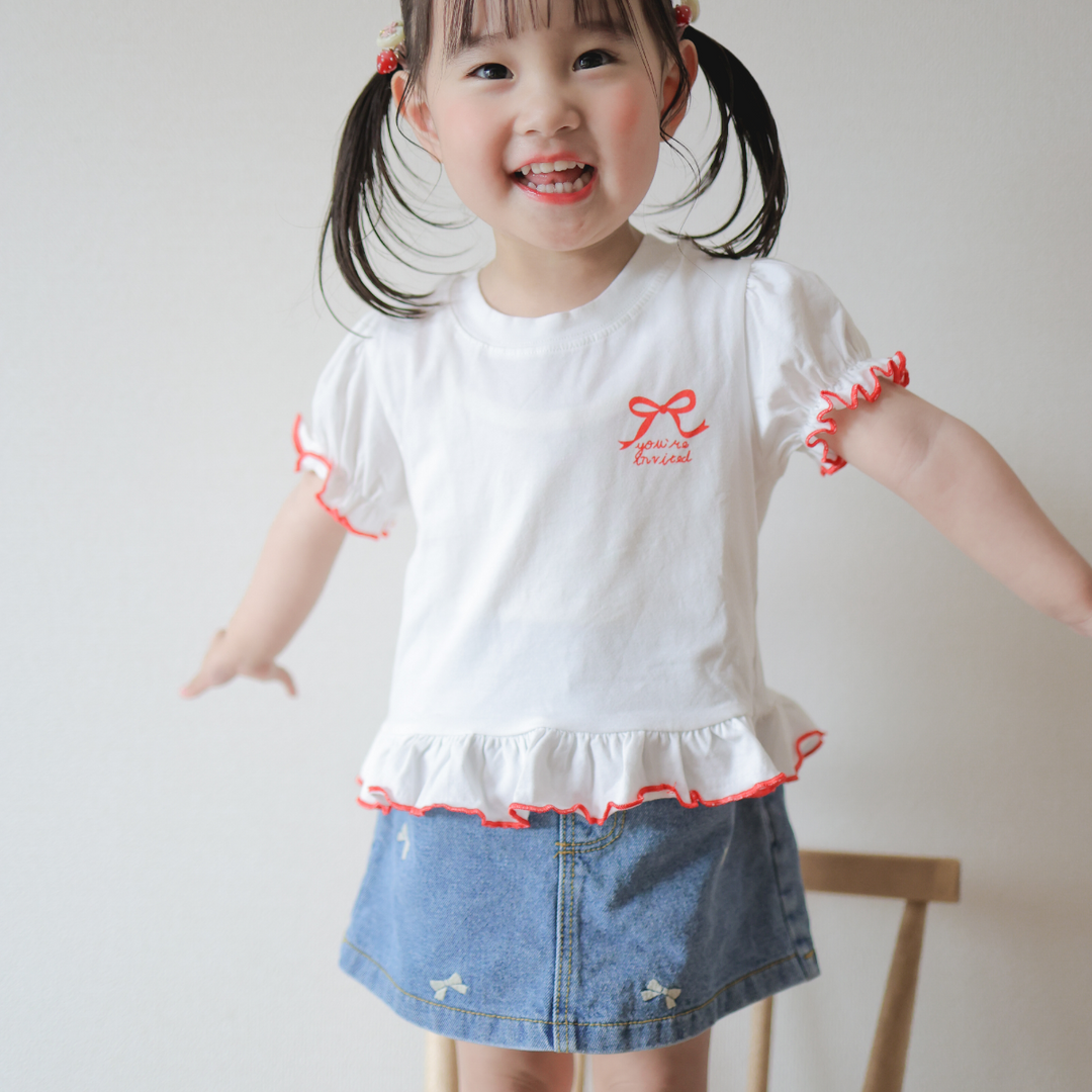 通園通学、お出かけにも！パイピングカラーが映えるガーリーTシャツ♡