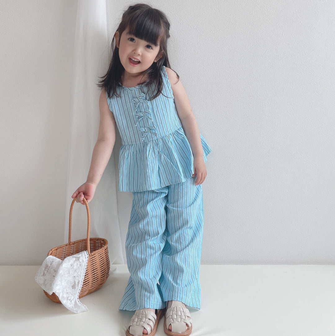 着るだけでコーデ完成♪夏映えストライプセットアップ❣️