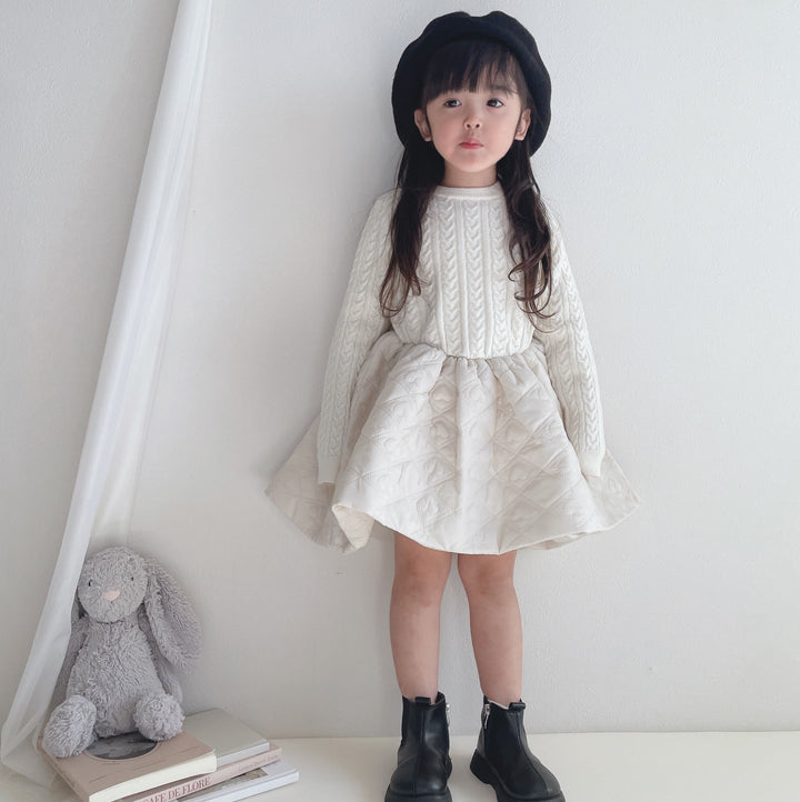 【90-140】デザイン切替フレアワンピース