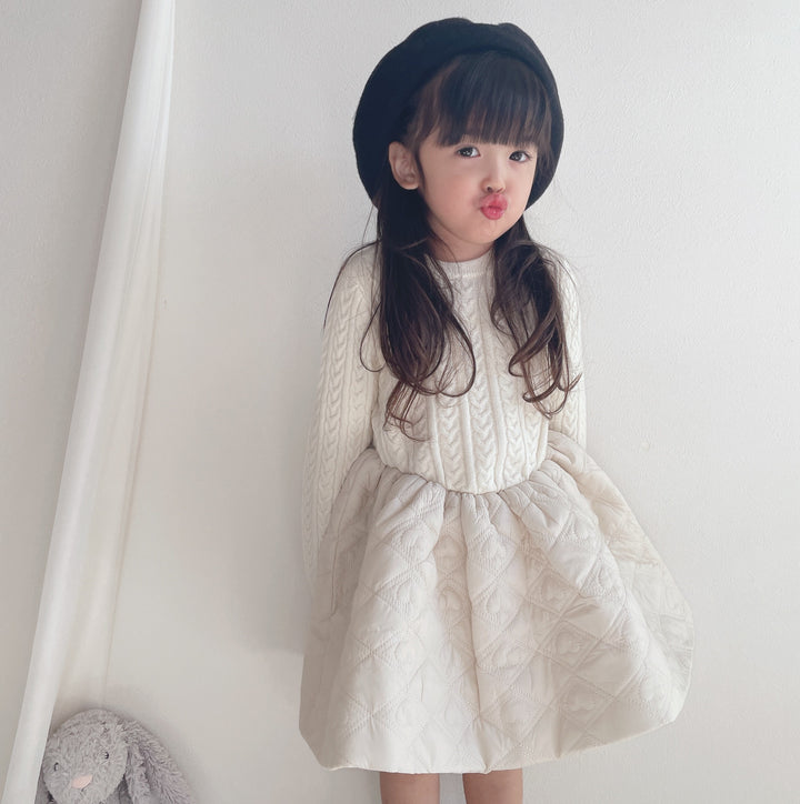 【90-140】デザイン切替フレアワンピース