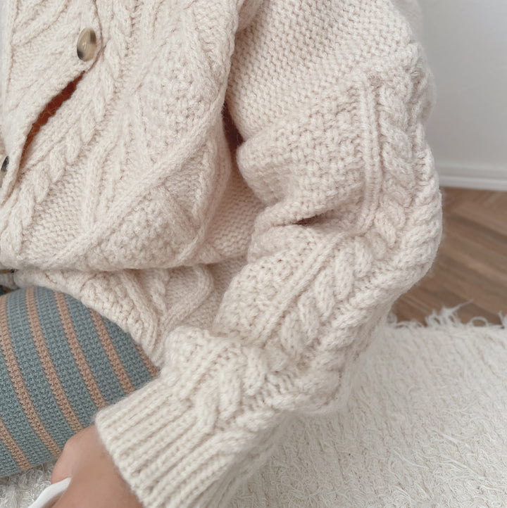 【90-140】シンプルケーブルニットカーディガン