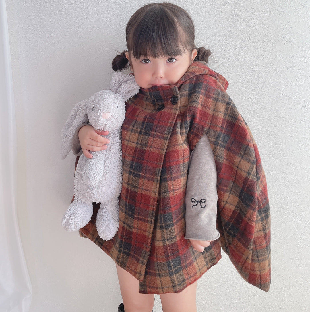 【90-140】ポンポン付きチェック柄ケープ