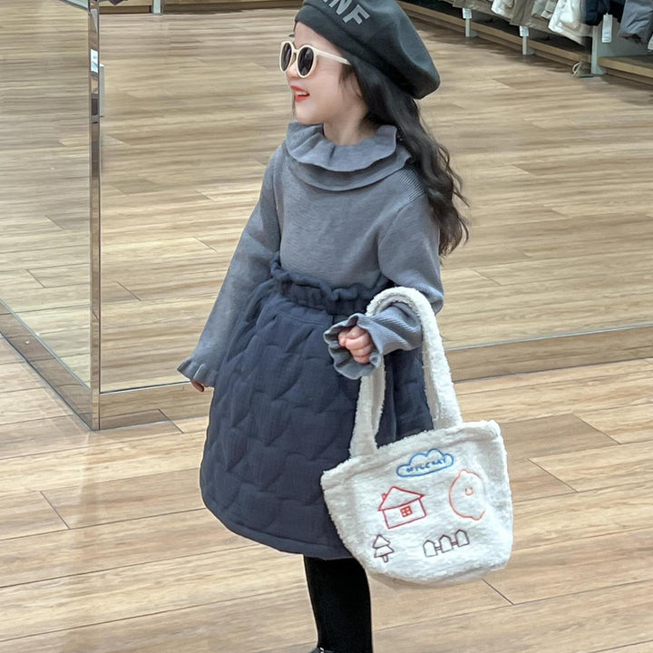 【90-120】ラッフルカラーフリルトップス