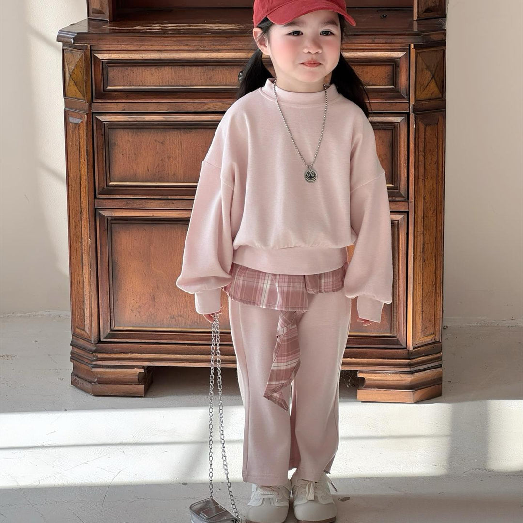 【90-140】レイヤード風トレーナー×フレアパンツセット