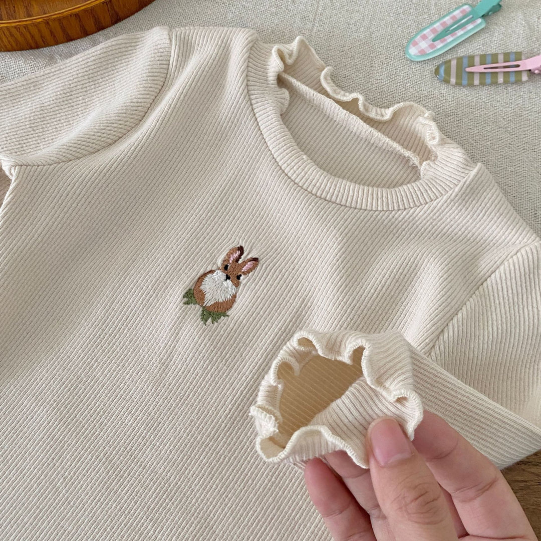 【73-90】ラビット刺繍メロウリブロンパース