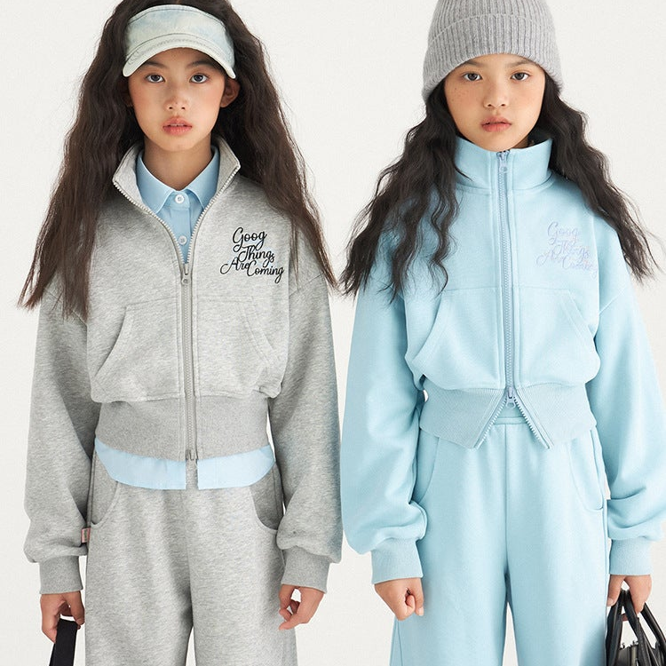 【120-150】ロゴデザインスポーティーセットアップ