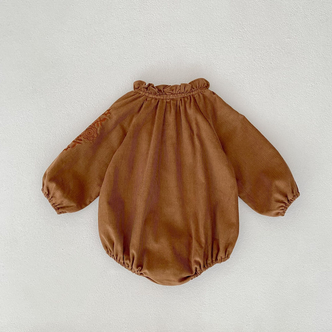 【73-90】袖刺繍長袖ロンパース