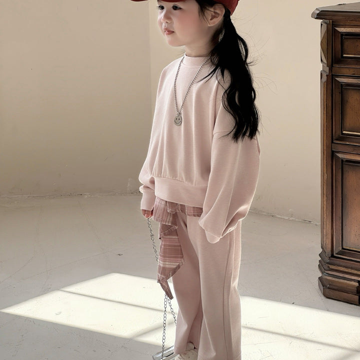 【90-140】レイヤード風トレーナー×フレアパンツセット