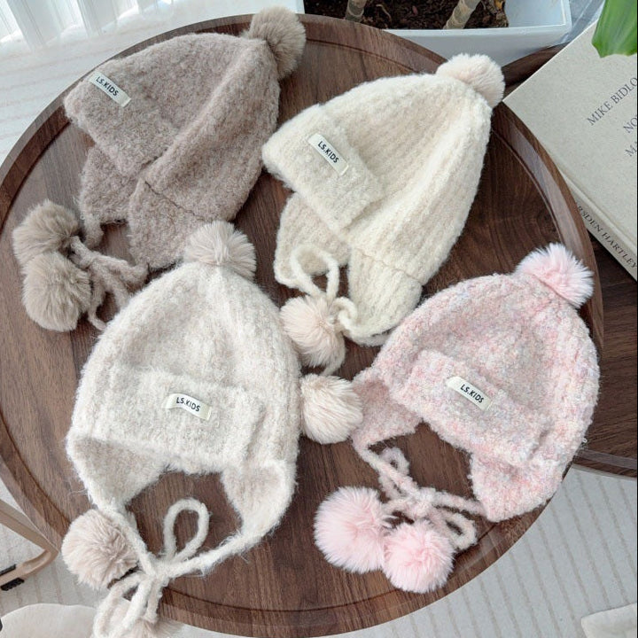 耳あて付きニット帽