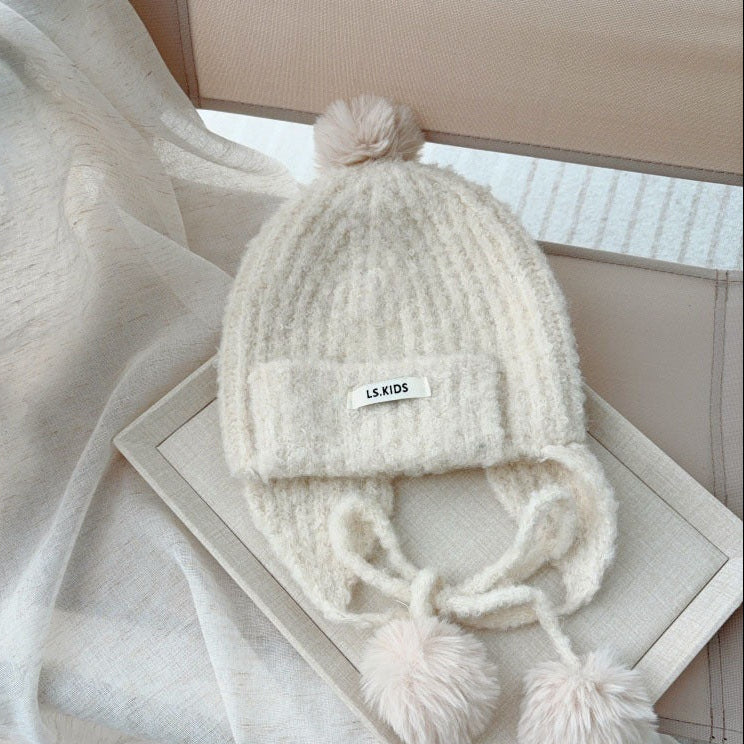 耳あて付きニット帽