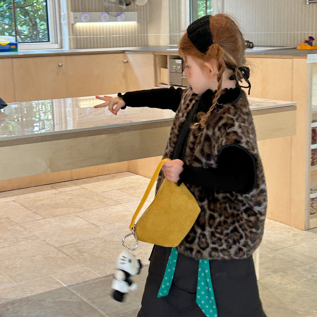 【90-150】ハイネックメロウデザインニット