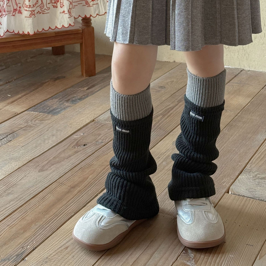 レイヤード風レッグウォーマー