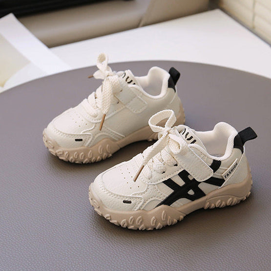 【13.5-18.5】ラインデザインカジュアルスニーカー