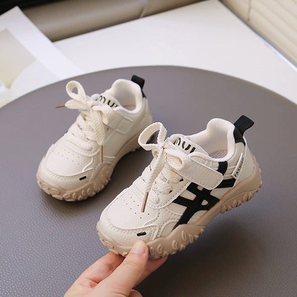 【13.5-18.5】ラインデザインカジュアルスニーカー