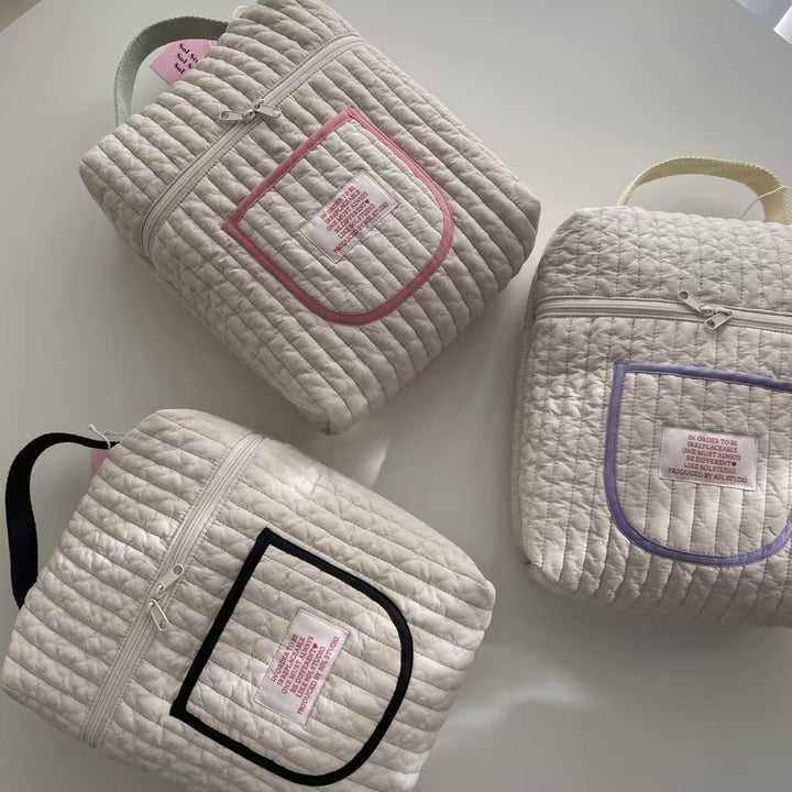 フロントポケットキルティングバッグ