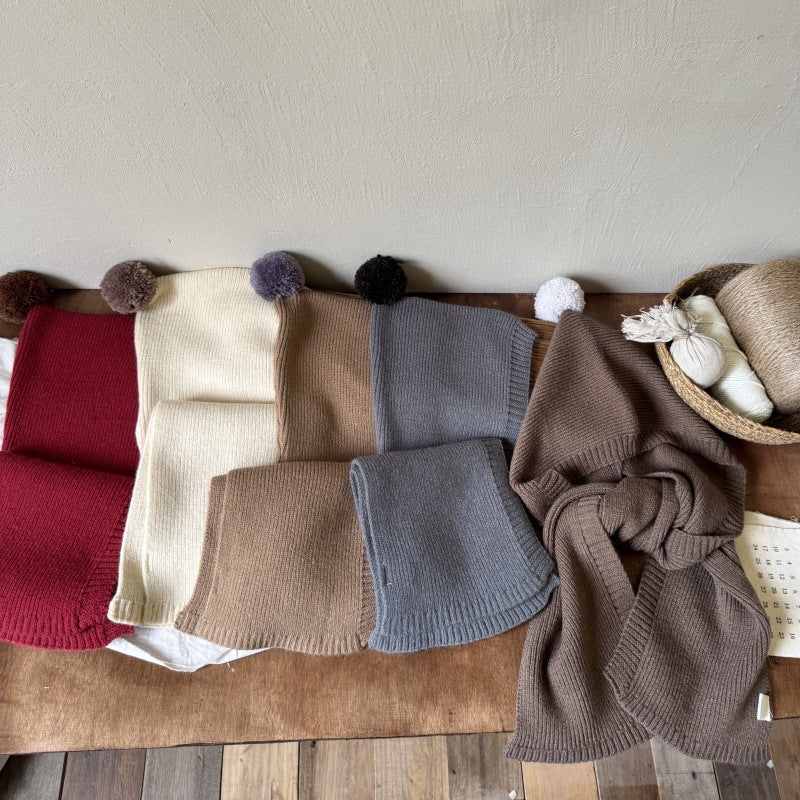 ポンポンフード付きマフラー