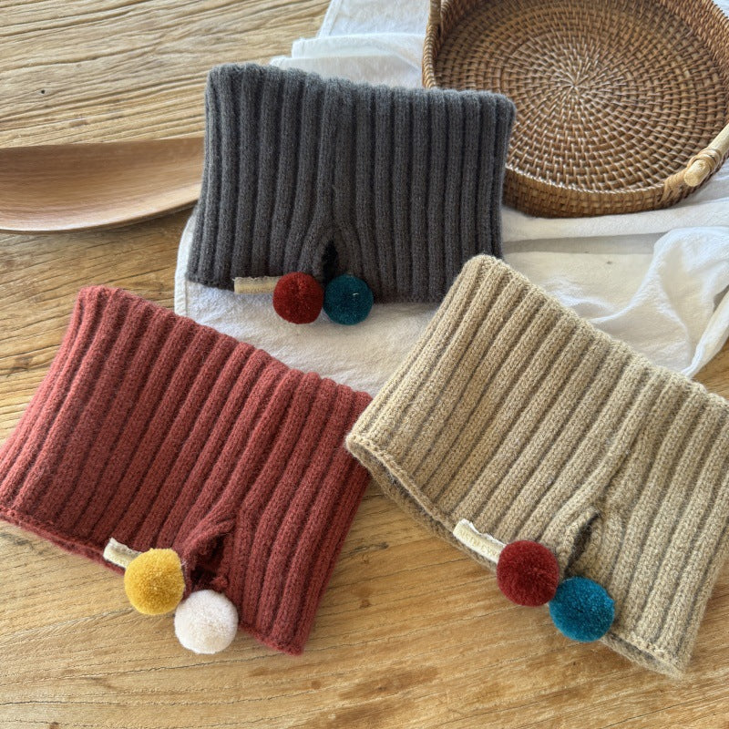 ポンポン付きニットネックウォーマー