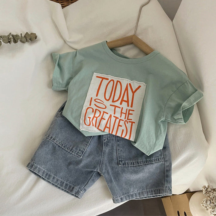 【80-120】ビッグ英字ロゴワッペンTシャツ