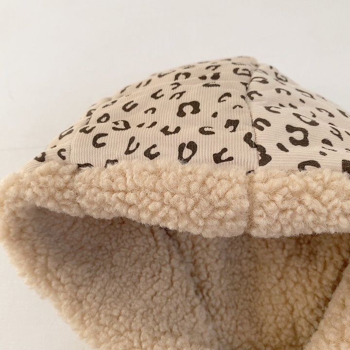 【73-90】パターンプリントフーディーロンパース