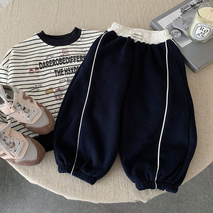 【90-140】ラインデザインあったかロングパンツ