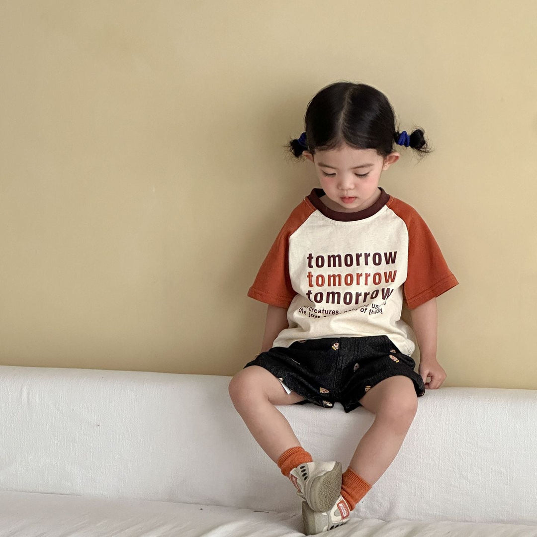 【80-150】英字ロゴラグランスリーブTシャツ