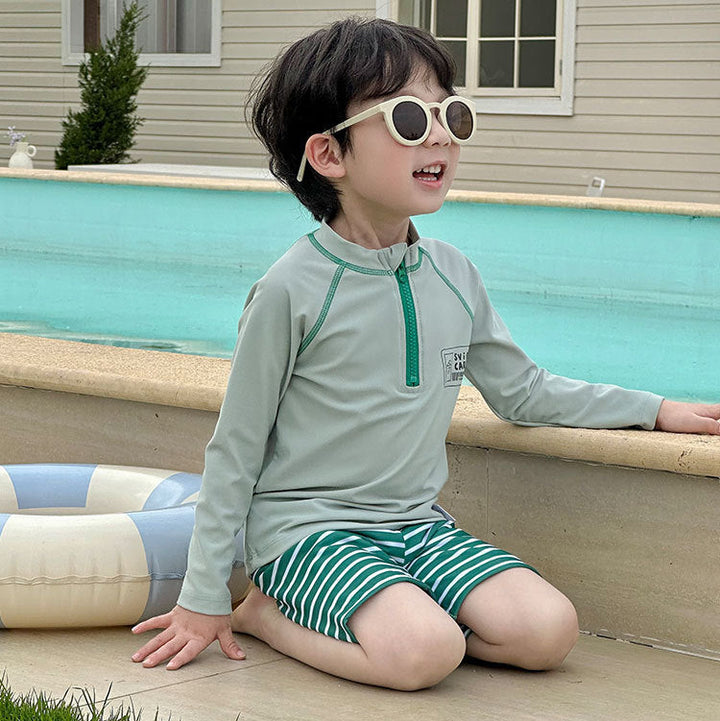 【90-140】ハーフジップトップス×ボーダー柄スイムウェア