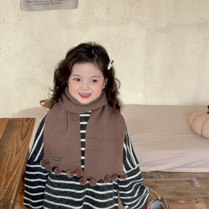 ポンポンデザインマフラー