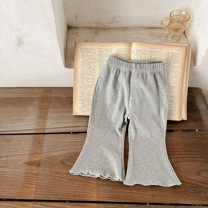 【73-120】シンプルリブフレアパンツ