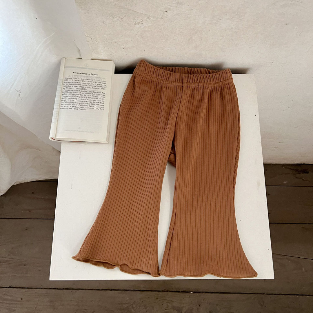 【73-120】シンプルリブフレアパンツ