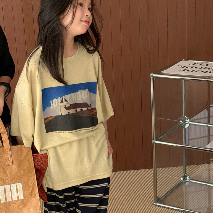 【100-150】HOLLY WOODデザインTシャツ