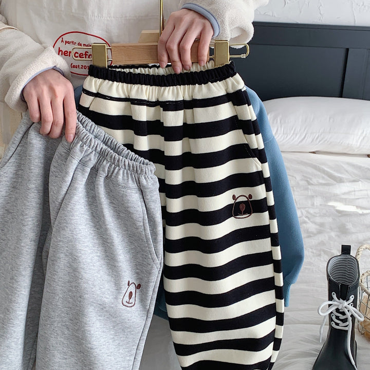 【90-140】ワンポイントベアリラックスパンツ