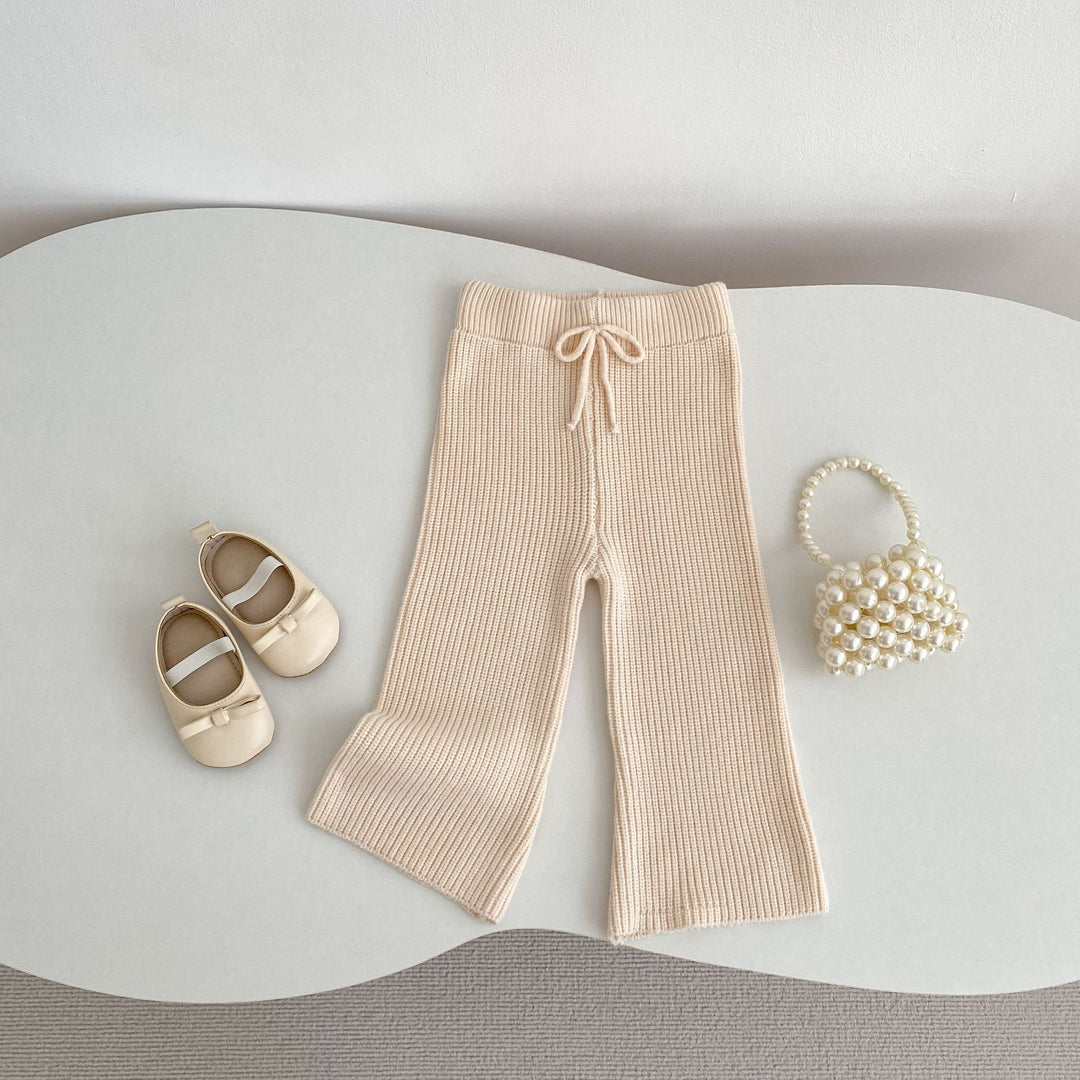 【73-100】シンプルニットフレアパンツ