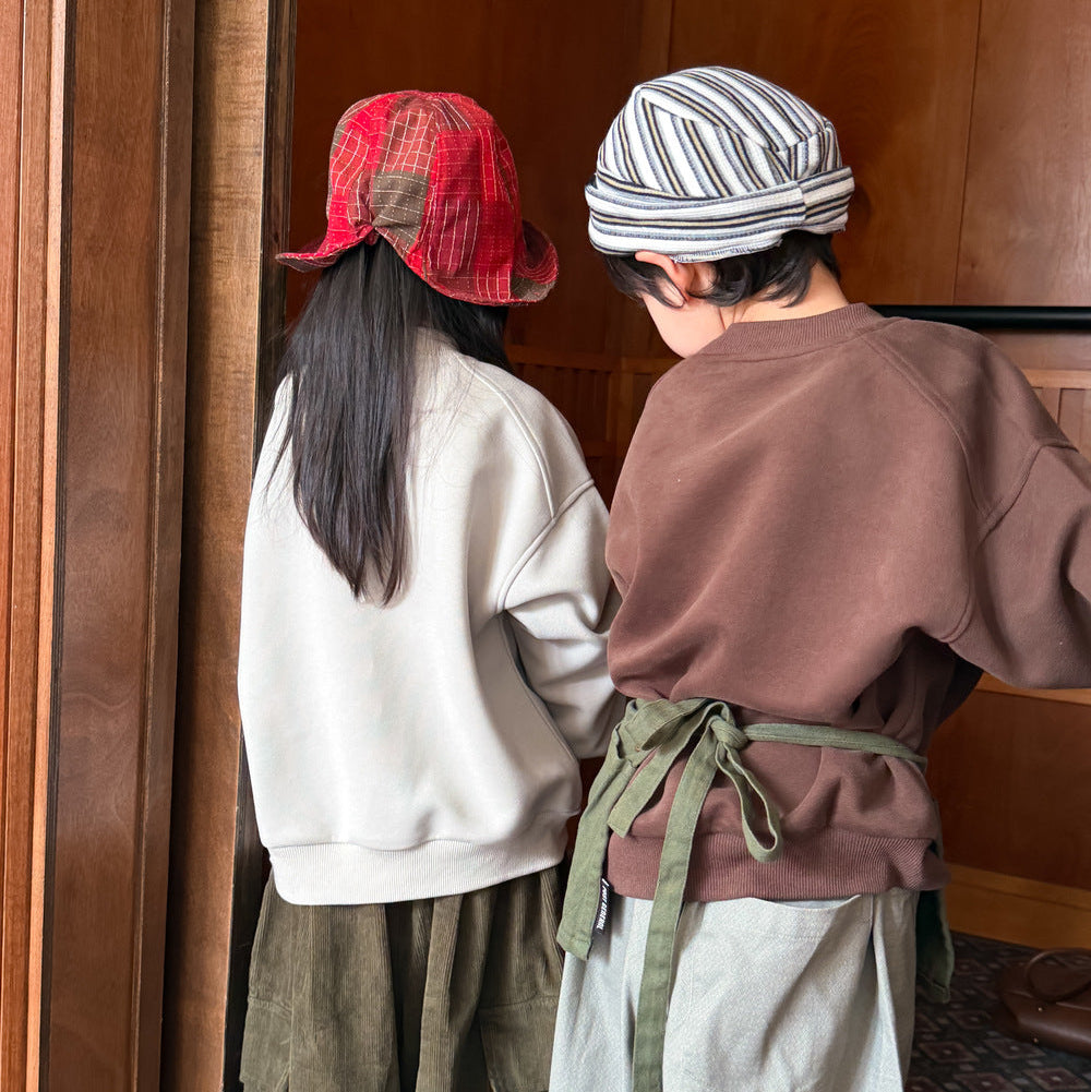 【100-150】ビッグロゴデザイントレーナー