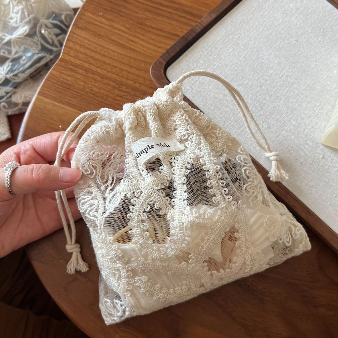 刺繍デザインポーチ