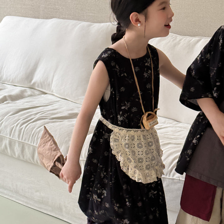 【90-150】ボタニカル柄ノースリーブワンピース