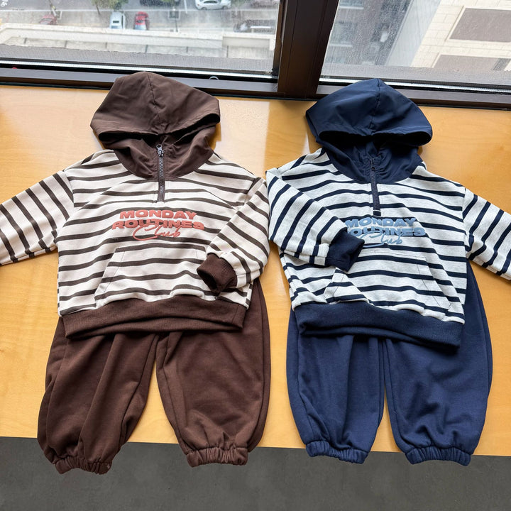 【80-150】ボーダー柄フーディートップス×ロングパンツセット