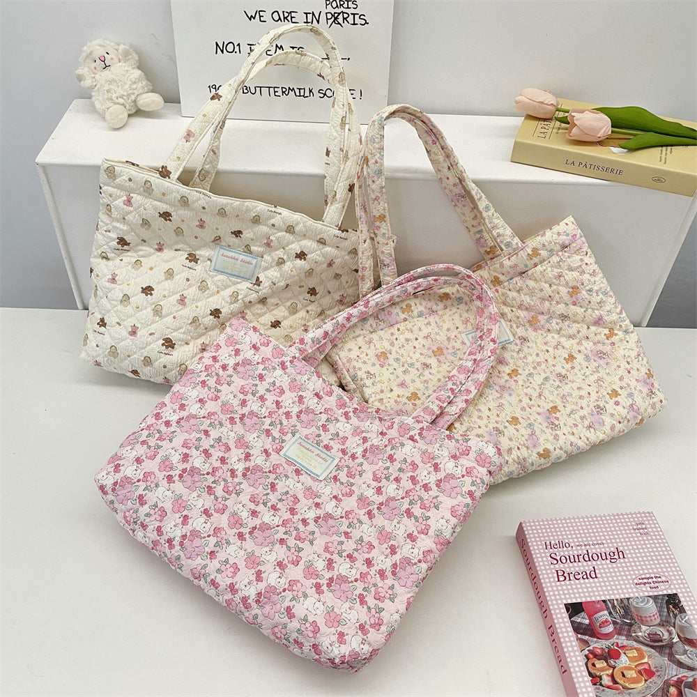 パターンプリントキルティングバッグ