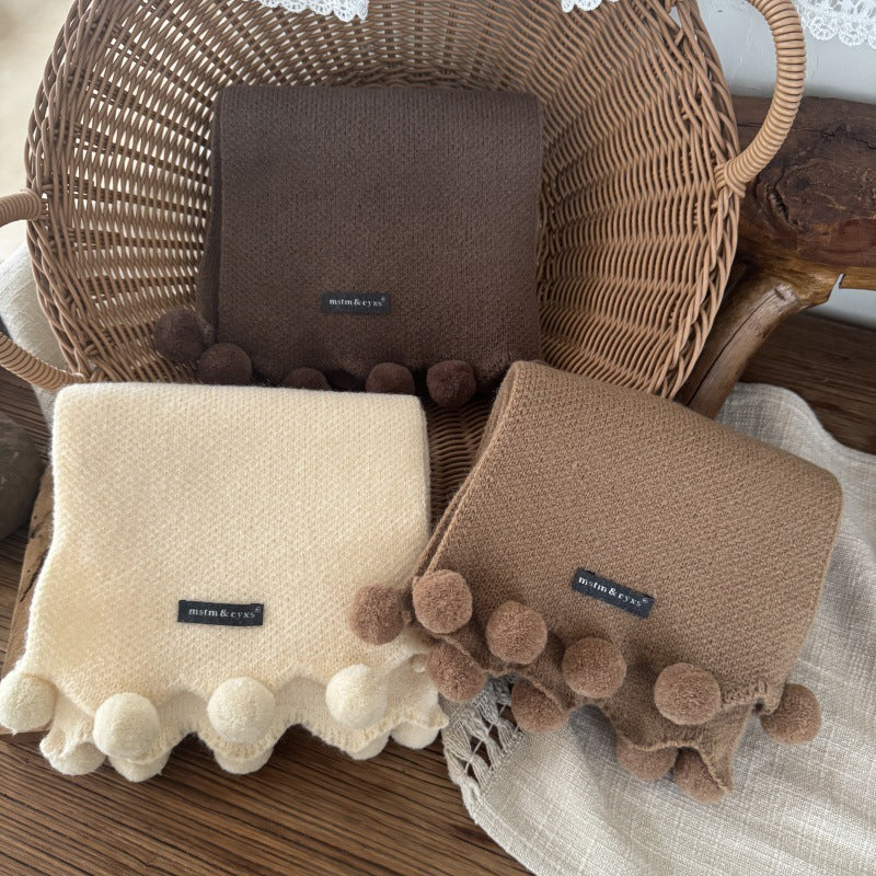 ポンポンデザインマフラー