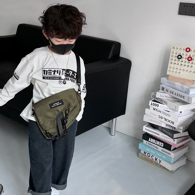 チェーンデザイショルダーバッグ