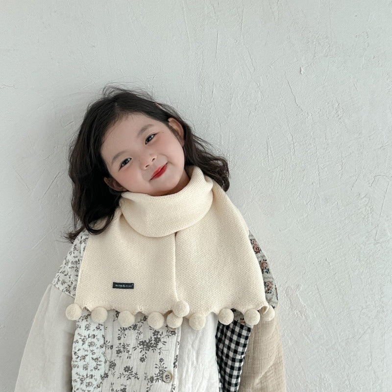 ポンポンデザインマフラー