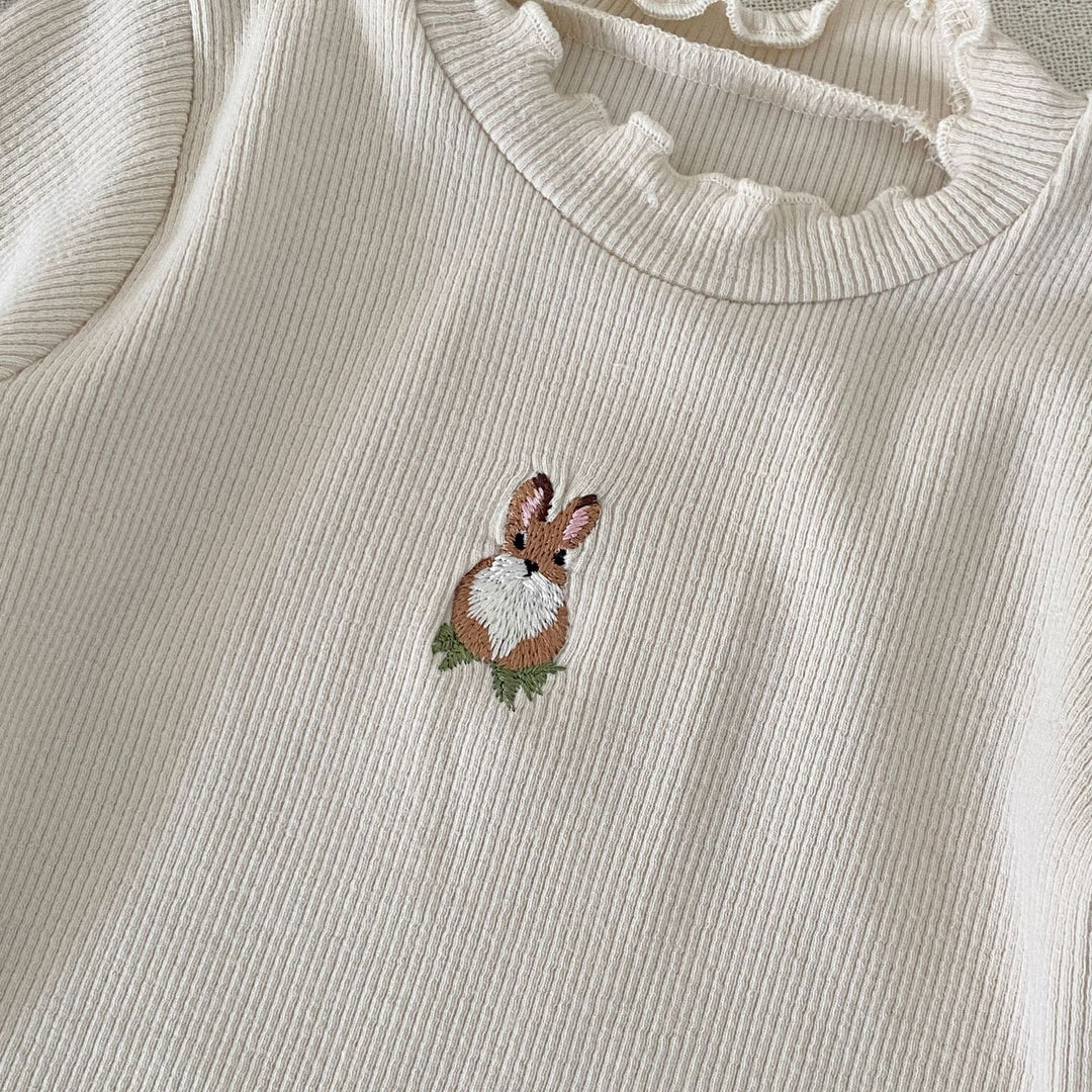 【73-90】ラビット刺繍メロウリブロンパース