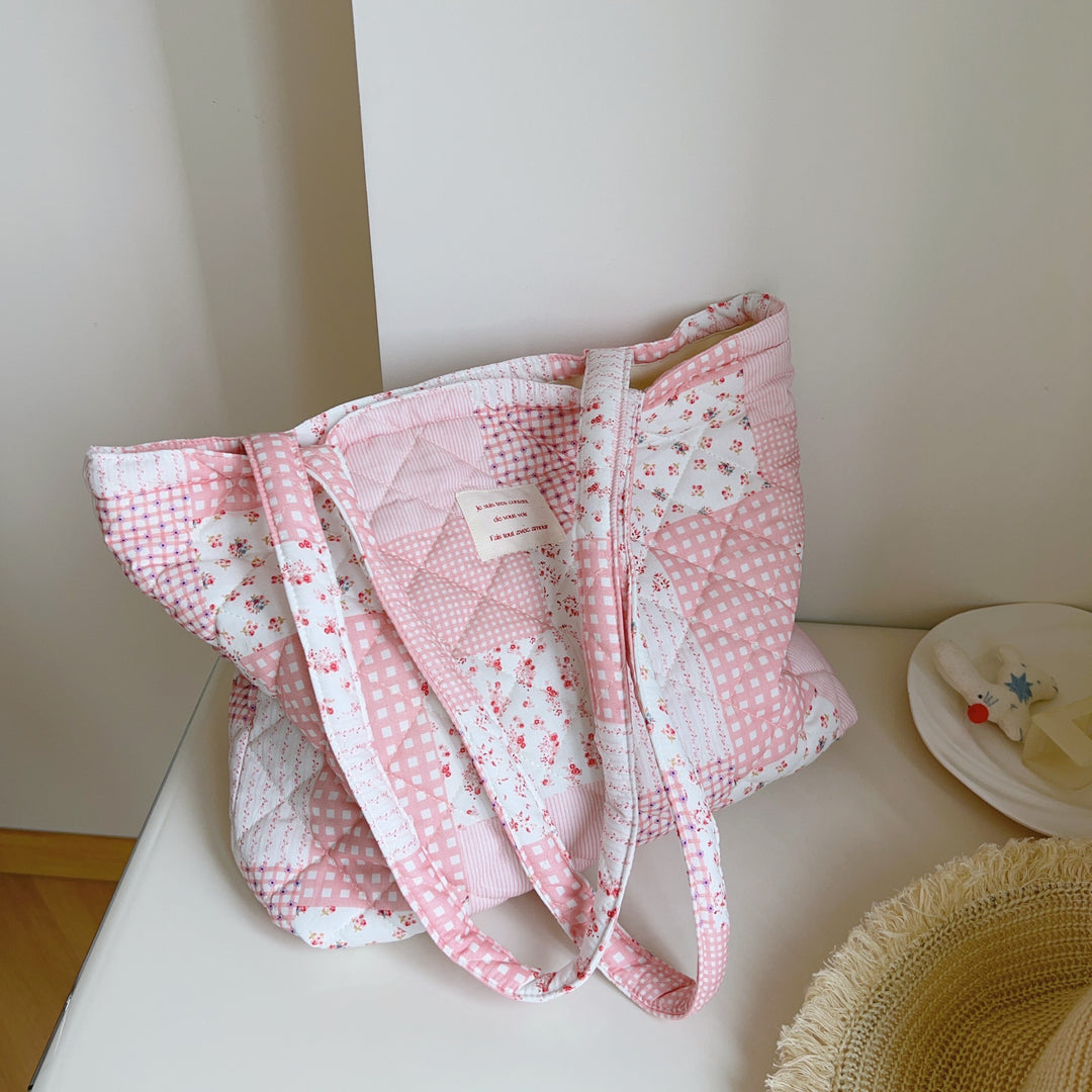 キュートデザインキルティングバッグ