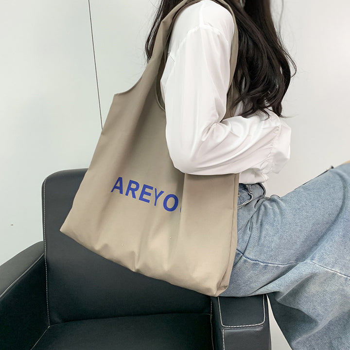 フロントロゴショルダーバッグ