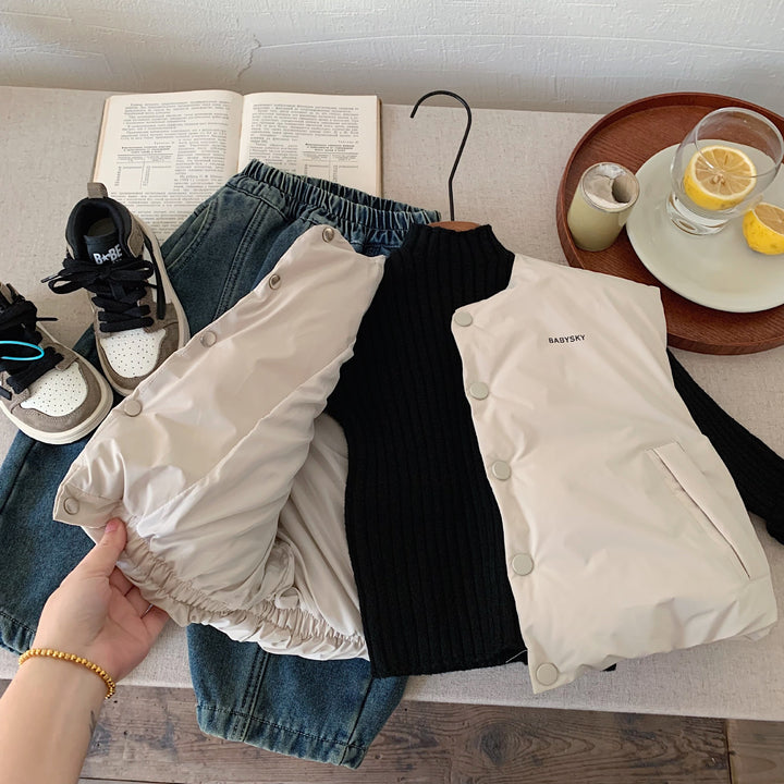 【90-140】バックロゴ中綿ベスト