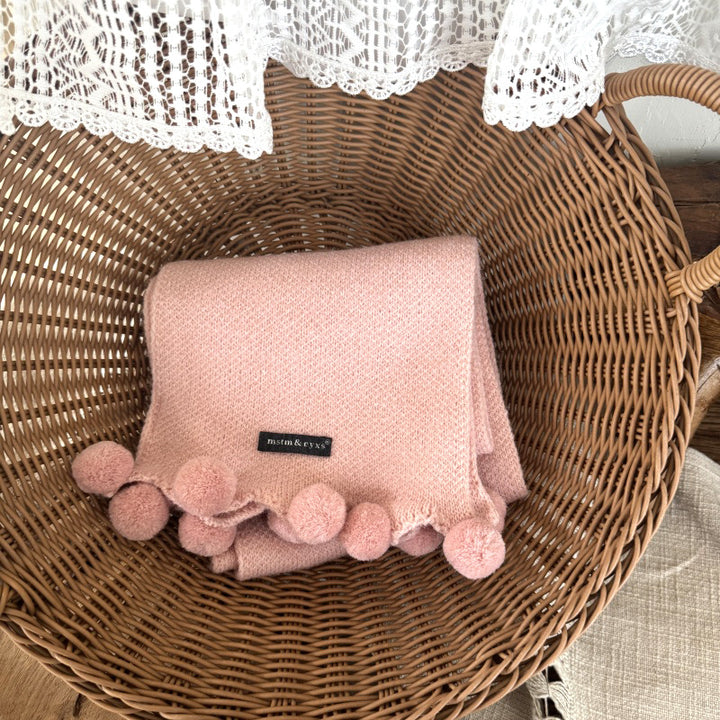 ポンポンデザインマフラー