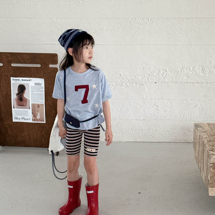 【80-130】スター＆７Tシャツ