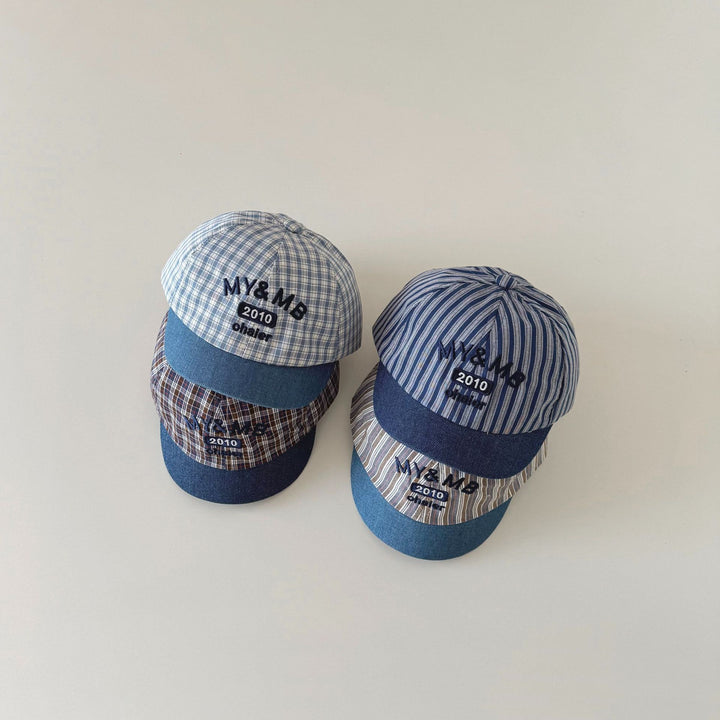 【46-49cm】ロゴデザイン総柄ベビーキャップ