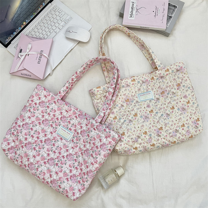 パターンプリントキルティングバッグ