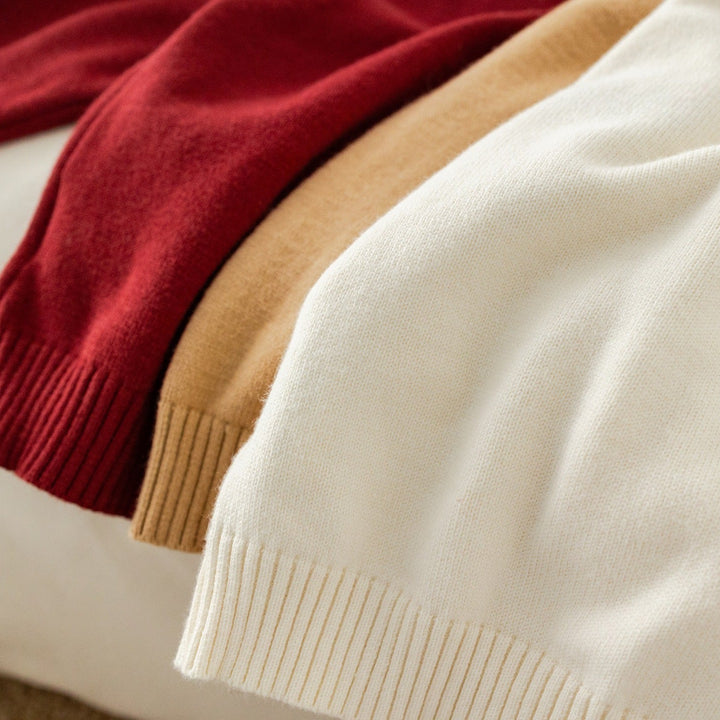 【73-100】ワンポイント刺繍ニットカーディガン